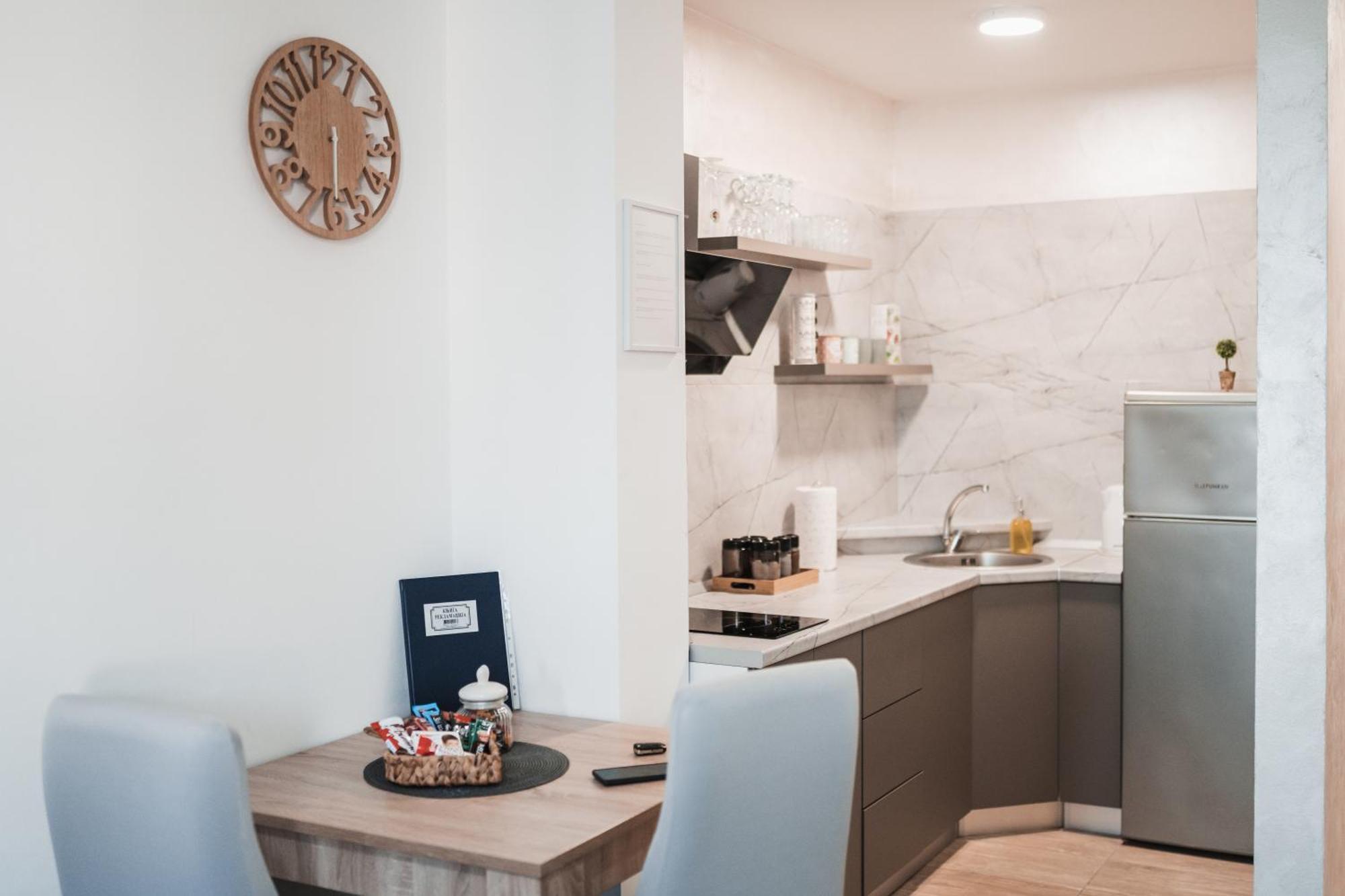Apartman Centar โดโบย ภายนอก รูปภาพ